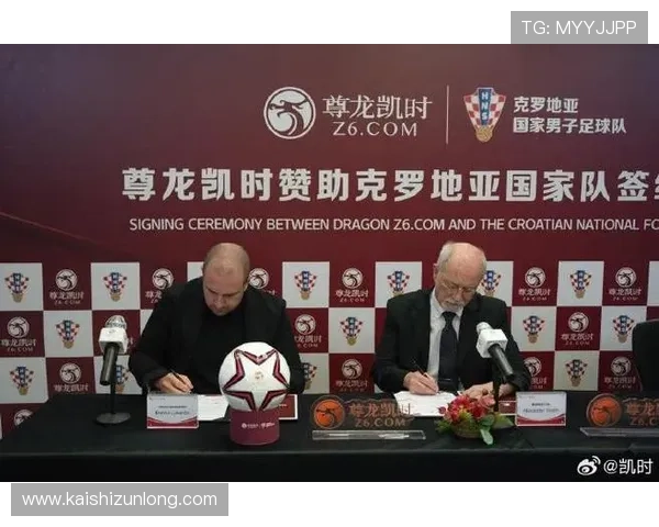 尊龙铠时，坚守信念走出人生的辉煌